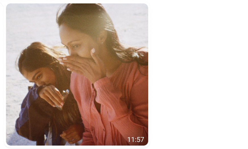 picture of mother and daughter sent through whatsapp with timestamp 